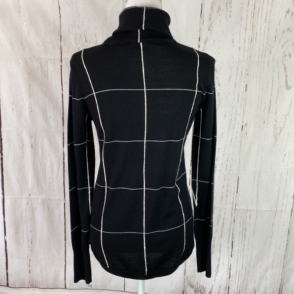 The Limited sweater - Picture 3 of 4